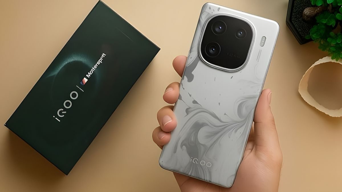 New 2026 iQOO 15R Launched